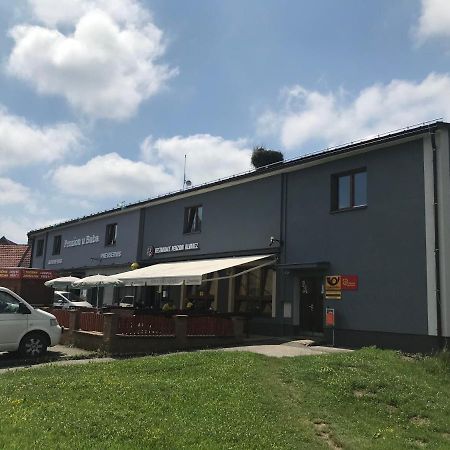 Penzion Alvarez Ostrov nad Oslavou Ngoại thất bức ảnh